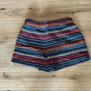 Obey Guatemalan shorts M